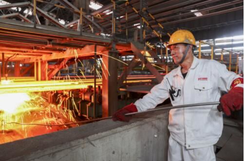 La production d'acier brut de la Chine en 2022 est en baisse, selon un rapport