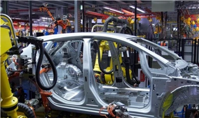 Industrie des pièces automobiles par semestre : près de 70 % de la croissance...